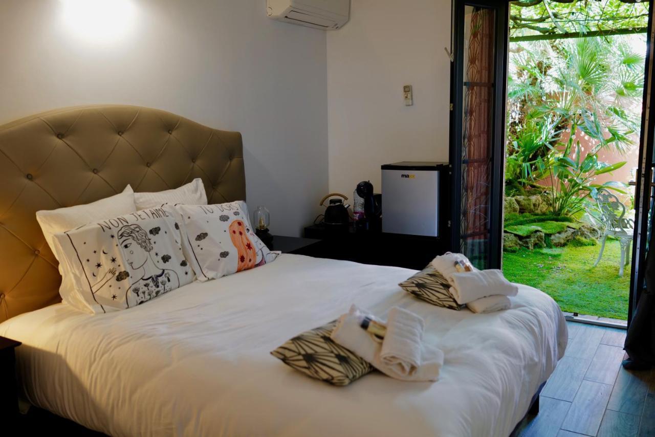 Lou Pitchoun Luxe Et Serenite Au Coeur De Familiale Avec Chambre Separee Avec Jardin Enchanteur Pour 4 Adultes Et 1 Enfant Accommodatie bij particulieren